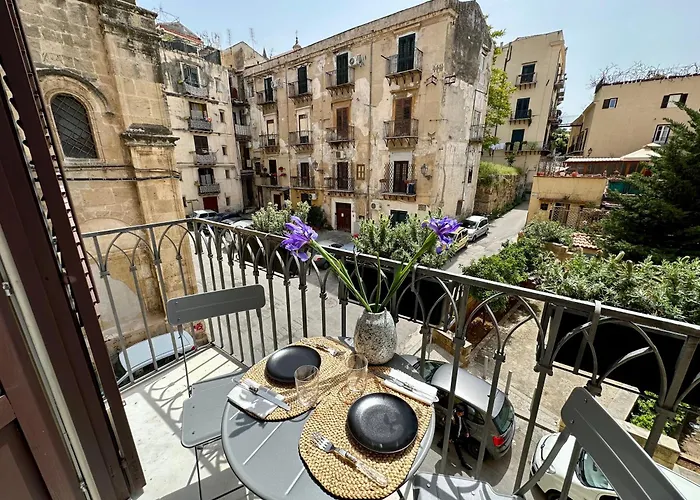 Casa Guilla_Alla Cattedrale